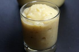 Compote de pommes, bananes et miel au Thermomix