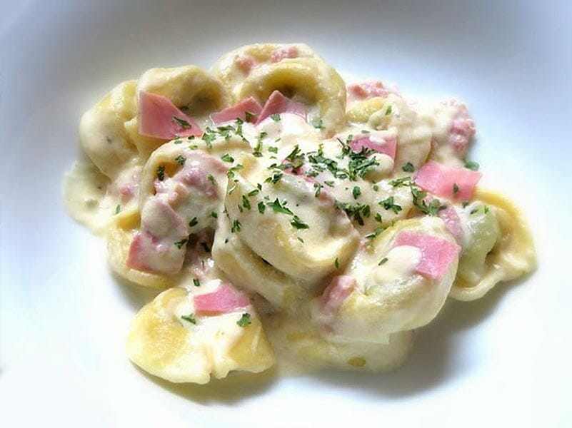 Tortellini sauce crémeuse au jambon au Thermomix Cookomix
