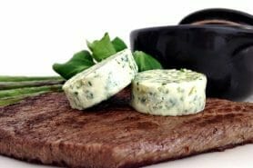 Beurre maître d’hôtel – beurre d’escargots au Thermomix