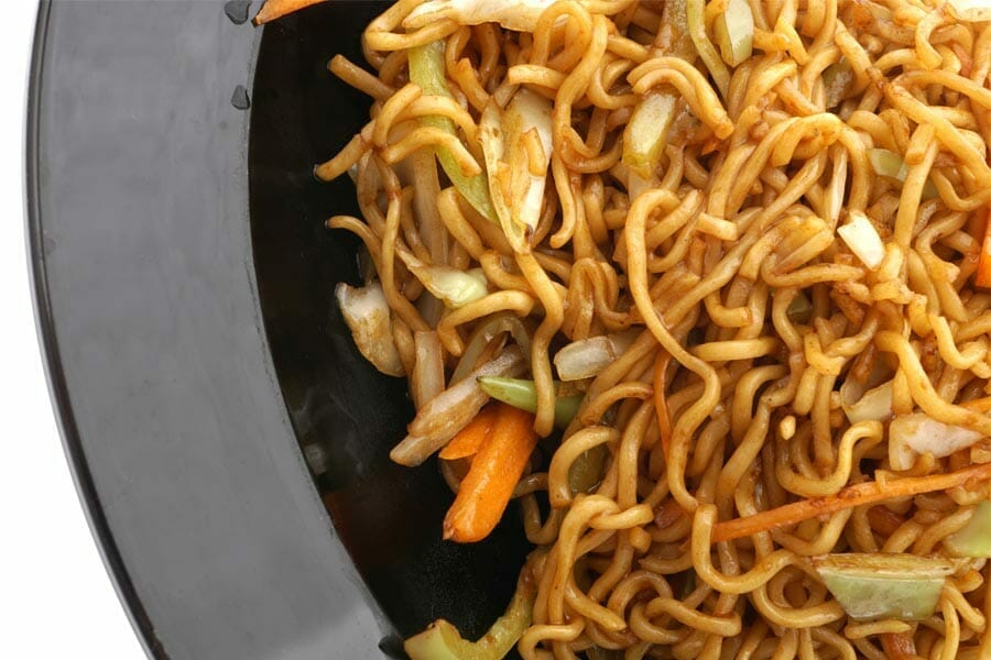 Recette Nouilles chinoises au poulet et sauce soja