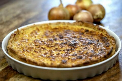 Tarte feuilletée aux oignons