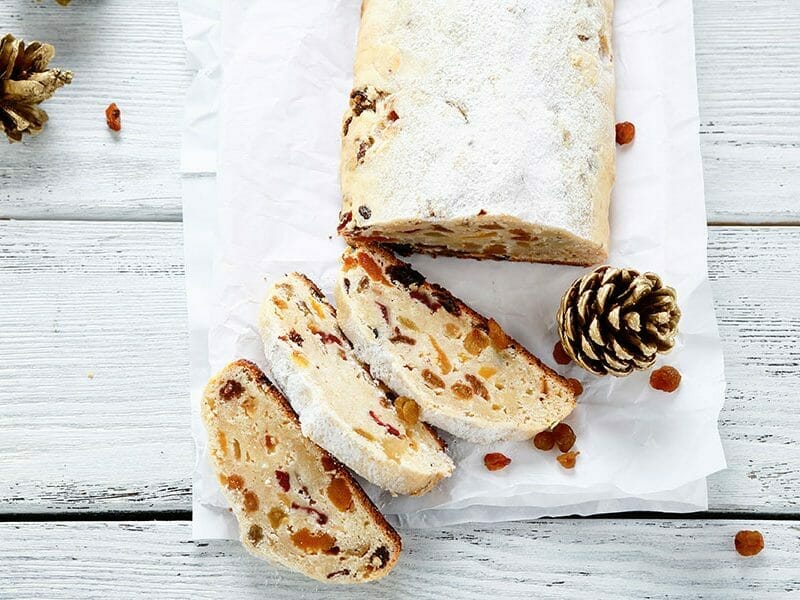 Une recette facile de Stollen, ce gâteau de Noël traditionnel