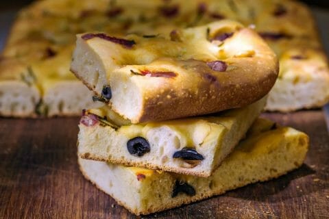 Fougasse olives et lardons