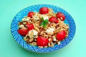 Salade d’ebly, oignon caramélisé & mozzarella au Thermomix