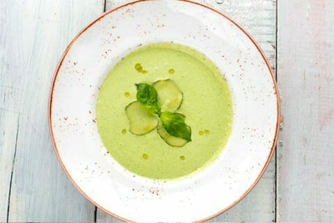 Soupe froide courgette et concombre