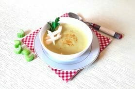 Velouté de celeri branche au Thermomix