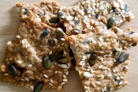 Crackers salés à l’emmental et aux graines au Thermomix