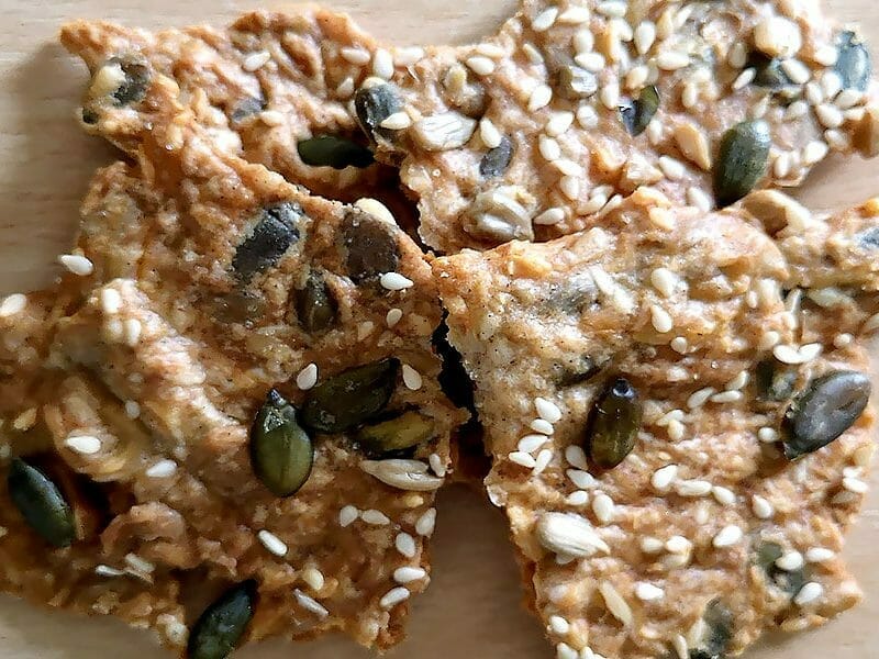 Crackers salés à l’emmental et aux graines au Thermomix