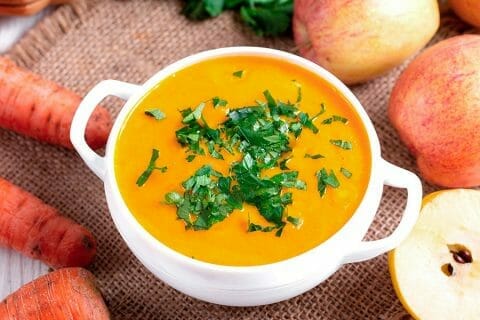 Velouté carottes et pommes, au lait de coco