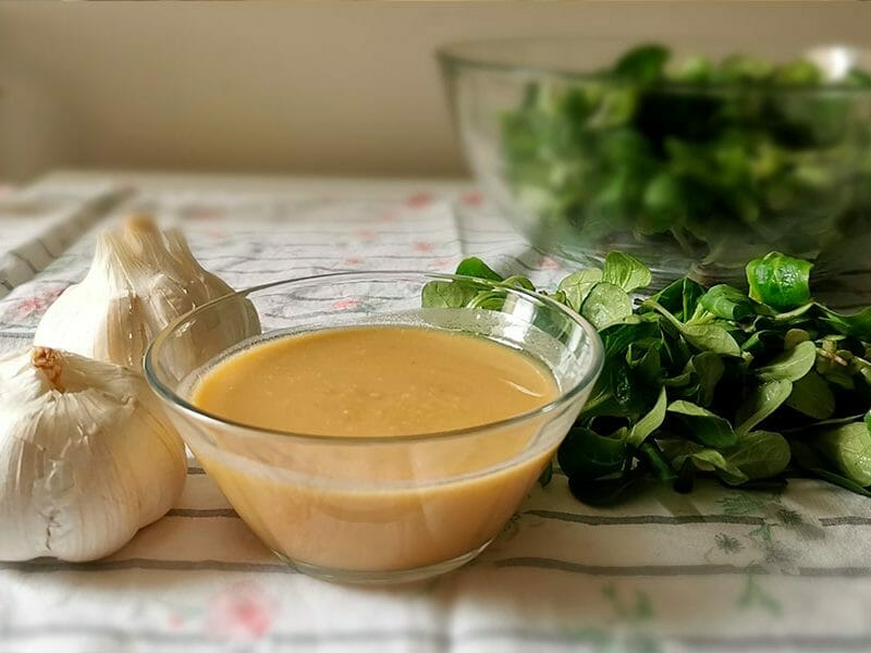 Vinaigrette à l’ail au Thermomix