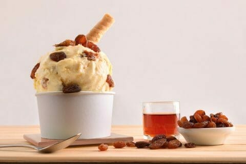 Glace rhum raisins