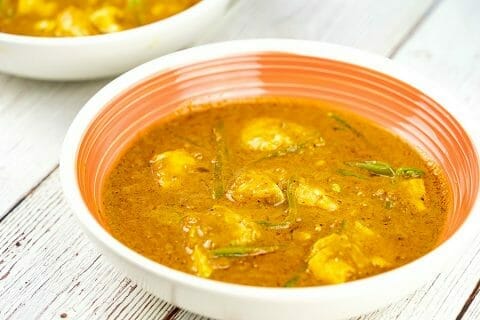 Curry de poisson au lait de coco