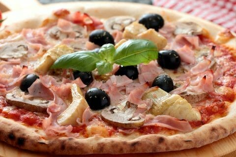 Pizza capricciosa