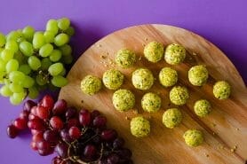 Bouchées raisin chèvre et pistache au Thermomix