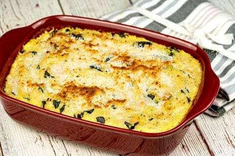 Gratin de perles, saumon et courgettes