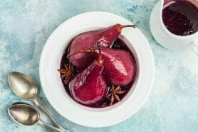 Poires au vin rouge au Thermomix