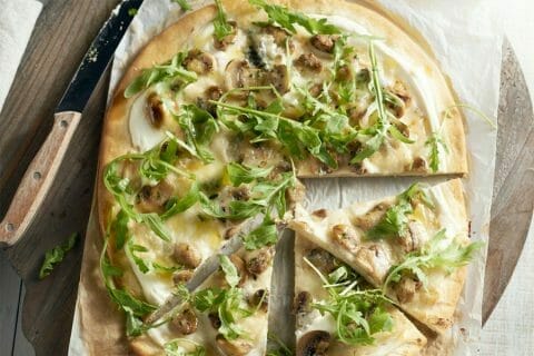 Pizza blanche aux champignons