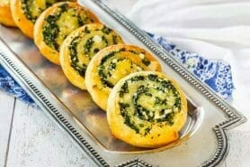 Spirales feuilletées épinards et feta au Thermomix