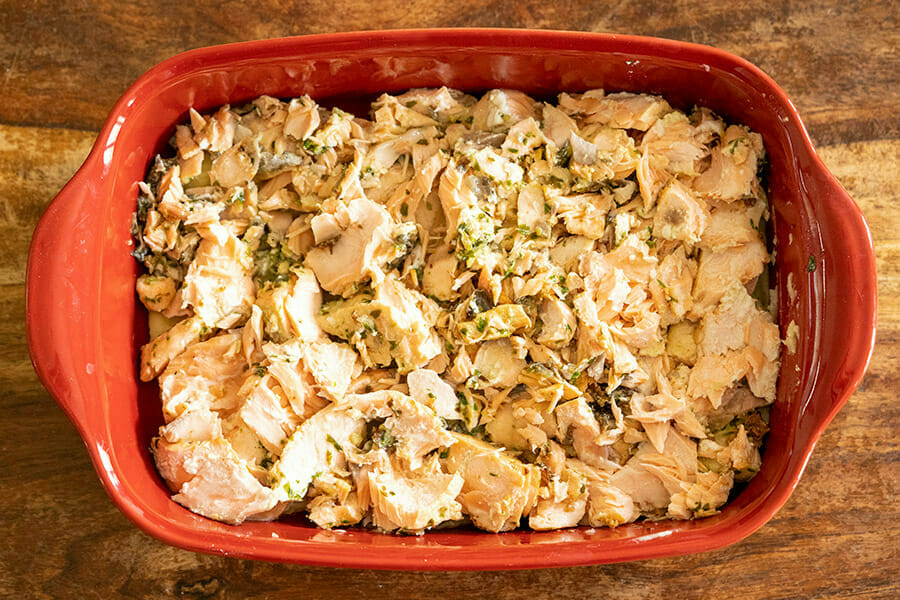 Mise en place du saumon en morceaux