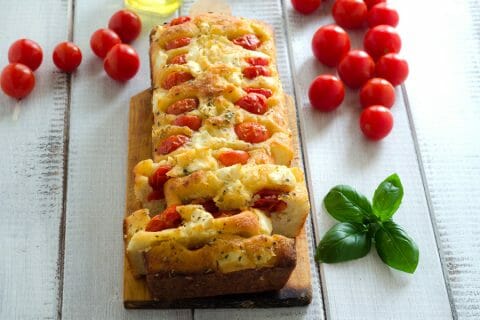 Cake tomates mozzarella et lardons