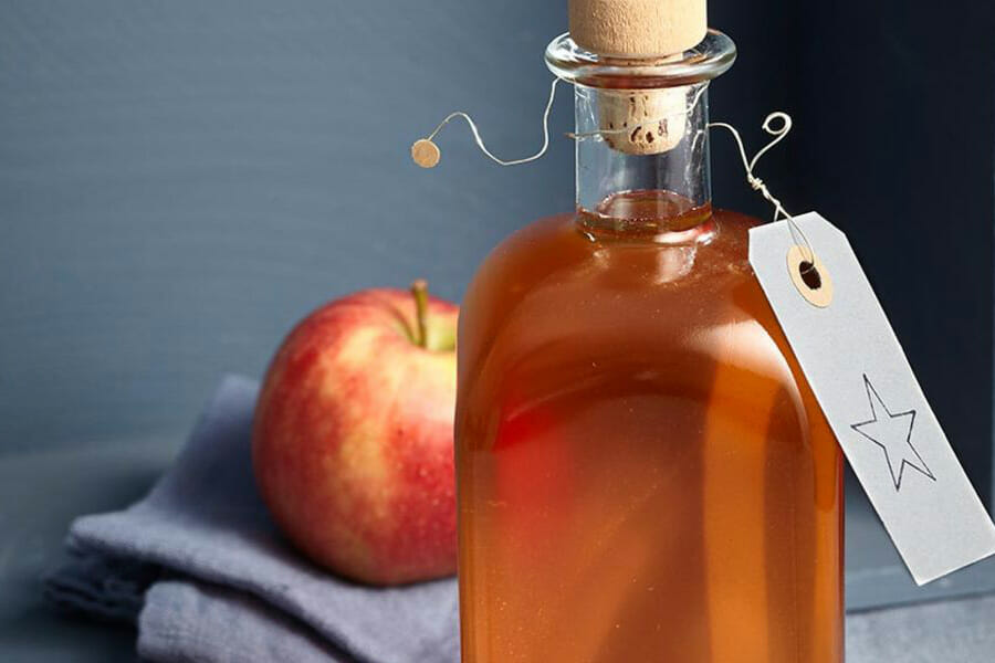 Liqueur de pommes au Thermomix Cookomix