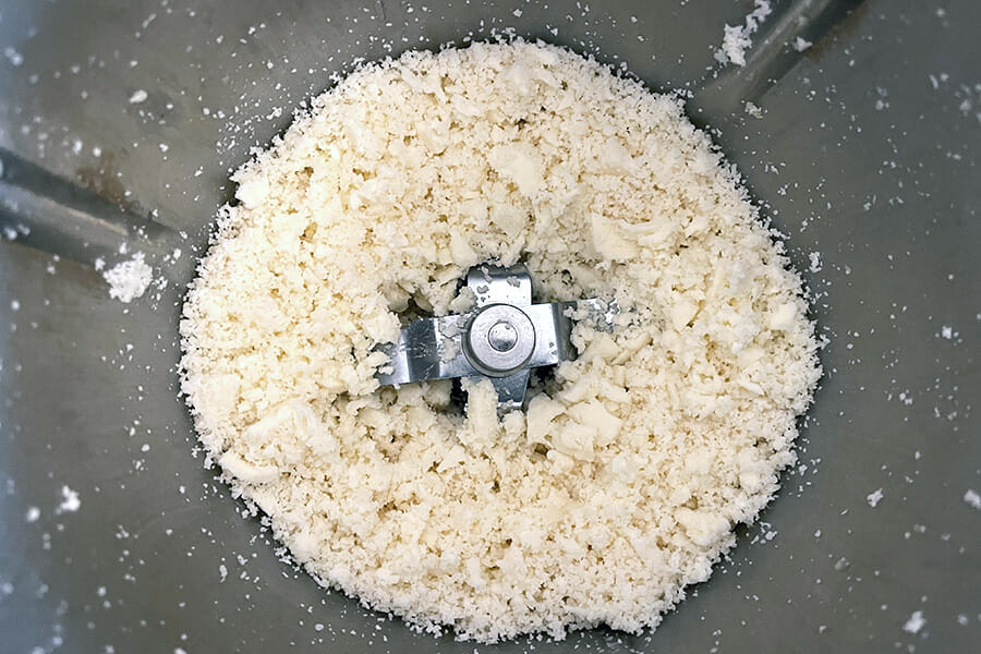 Après le mixage de la mozarella