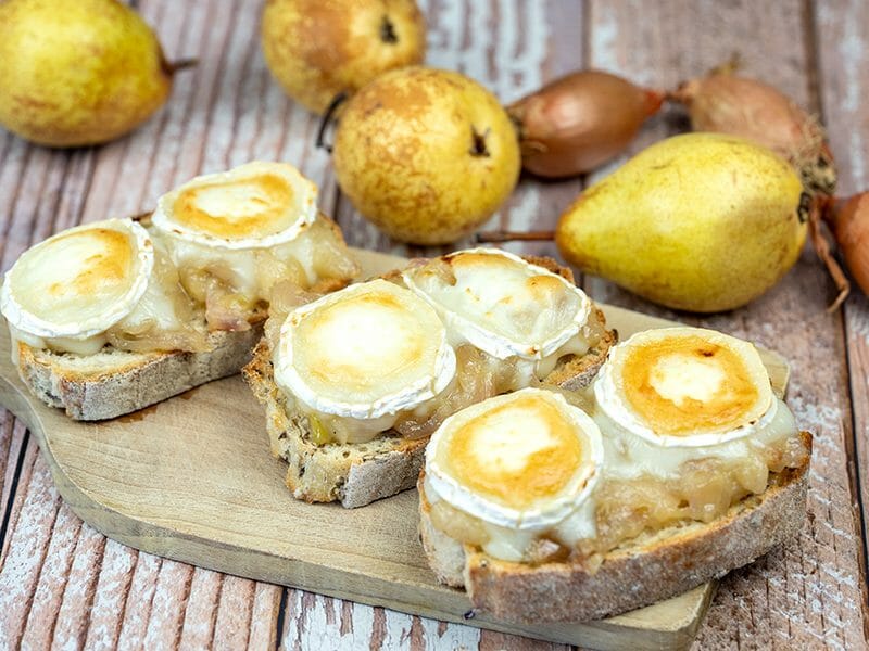 Tartines échalotes et poires au chèvre au Thermomix