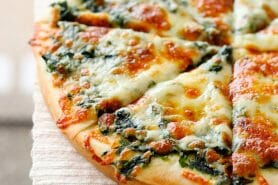 Pizza épinards et feta au Thermomix