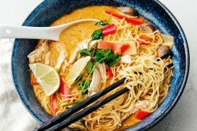 Ramen thaï au poulet au Thermomix