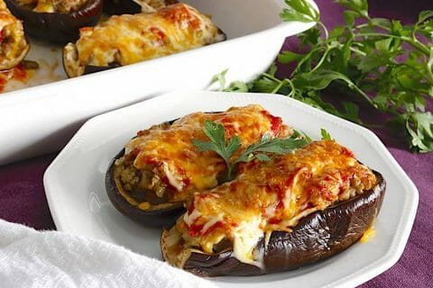 Aubergines farcies à la viande hachée