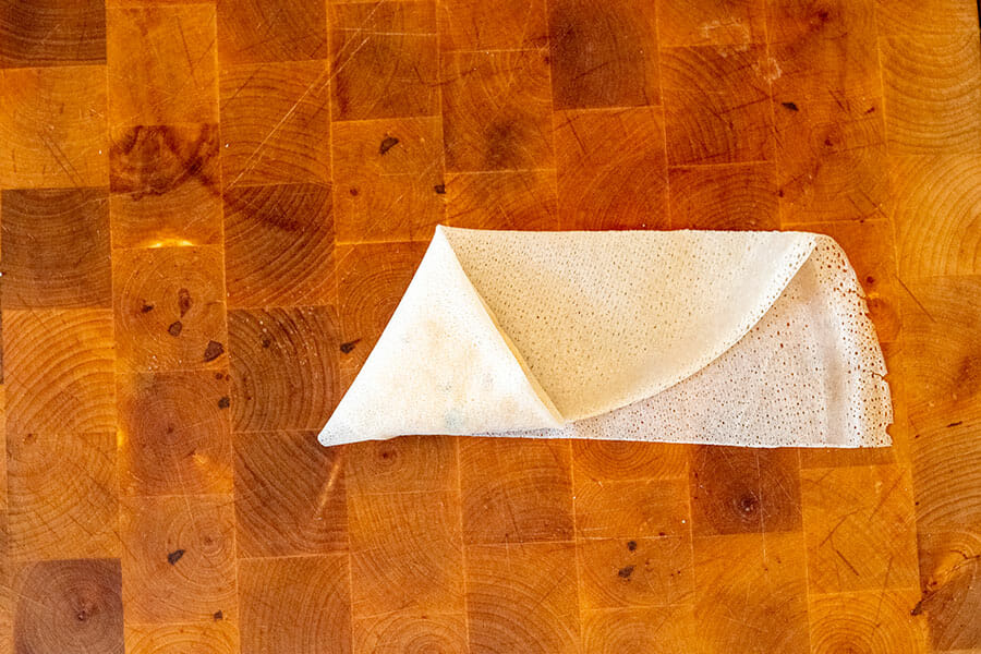 Pliage de la brick de thon