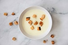 Velouté à l’oignon et aux pommes de terre au Thermomix