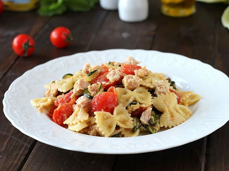 Salade de pâtes au thon, courgettes et tomates cerises au Thermomix