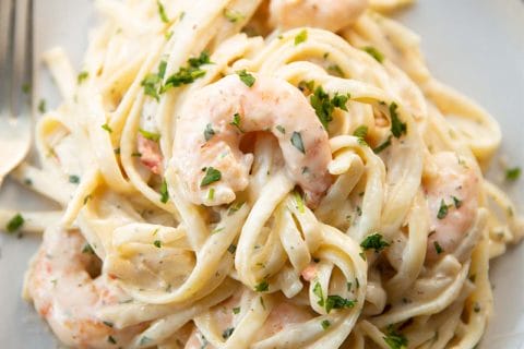 Linguine aux poireaux et aux crevettes