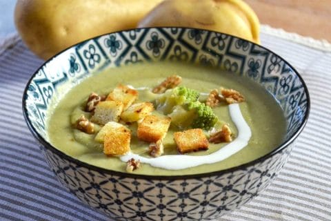 Soupe de brocolis et pommes de terre