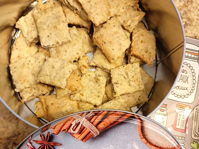 Biscuits apéro aux graines au Thermomix