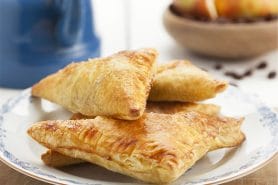 Chaussons express pommes raisins au Thermomix