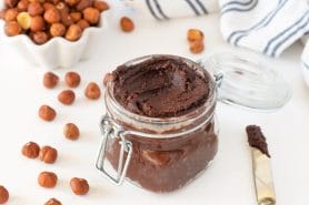 Pâte à tartiner choco-noisettes et dattes au Thermomix