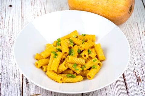 Tortiglioni à la crème de butternut confite au four