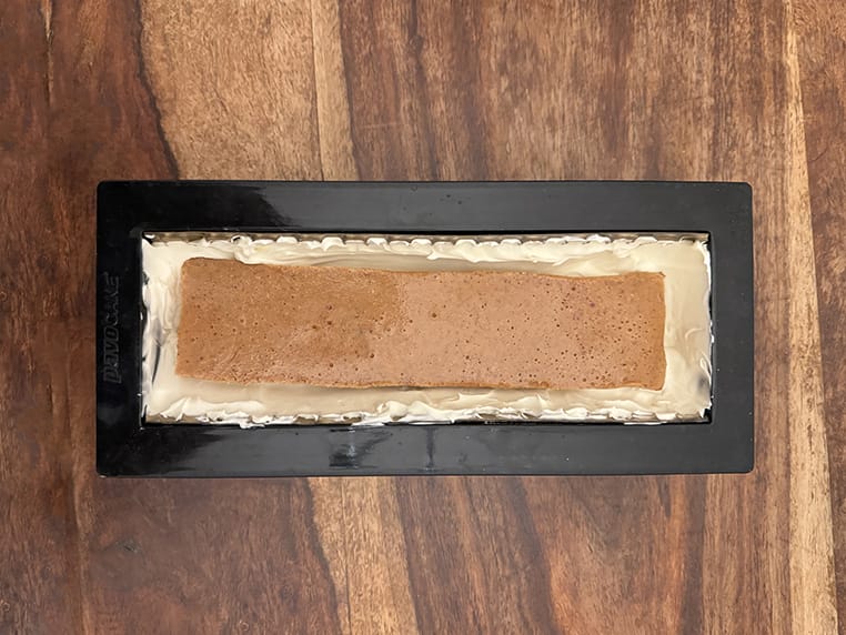 Insert praliné dans le moule