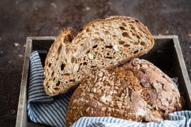 Pain cocotte aux carottes et aux noisettes au Thermomix
