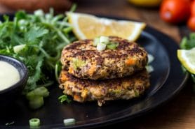 Galettes de quinoa rouge au saumon au Thermomix