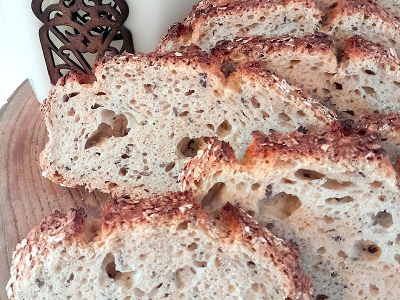 Pain aux flocons d’avoine en cocotte au Thermomix