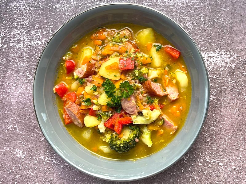 Ragoût de légumes, pommes de terre et saucisses au Thermomix