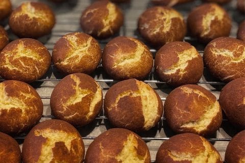 Beignets portugais à la cannelle et au citron