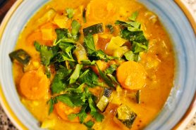 Soupe de chou pointu au lait de coco au Thermomix