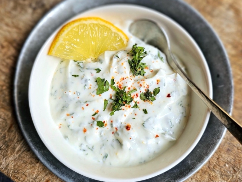 Sauce yaourt citron et herbes au Thermomix