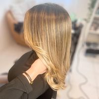 Illustration du profil de coiffeuse12