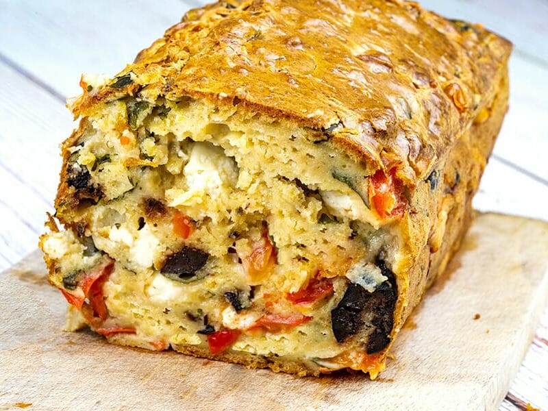 Cliquez pour zoomer ! Cake aux poivrons, fêta et olives Thermomix par Minou