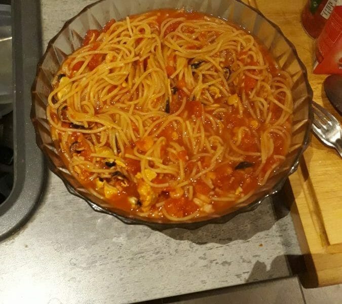 Cliquez pour zoomer ! Spaghettis aux crevettes et à l’ail Thermomix par Amelinela